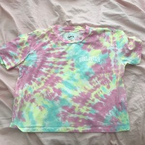 Holister graphic tee